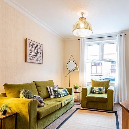 2 Bed, Up To 6 Guests Near Chester City Centre Luaran gambar