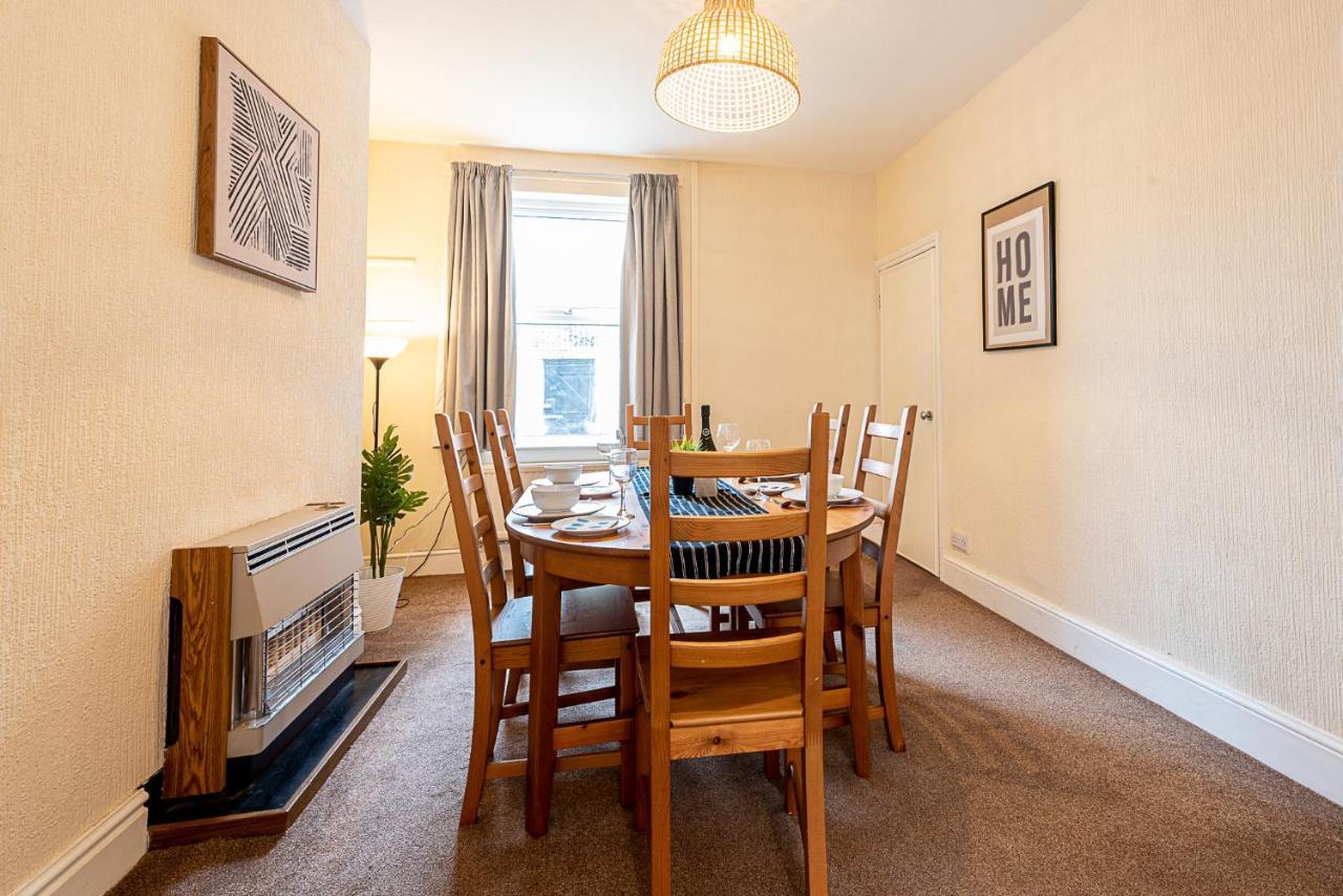 2 Bed, Up To 6 Guests Near Chester City Centre Luaran gambar